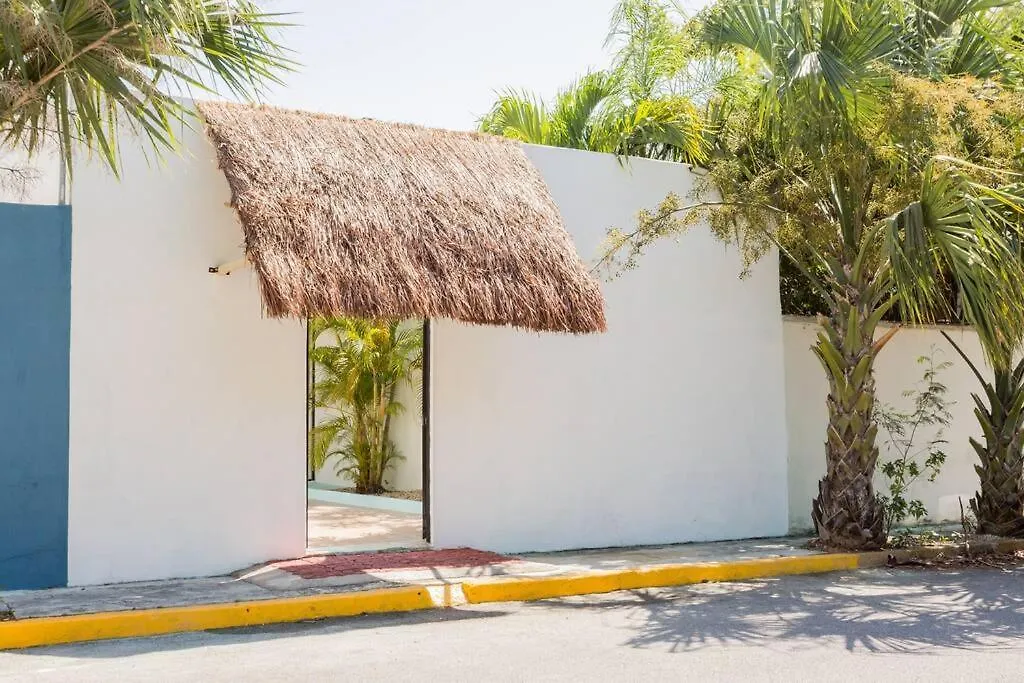 M&Z Loft Las Palmas Cancun Mexico